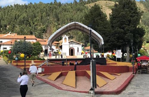 Duitama Casa | Casa Posada Maestro Carlos Aranguren