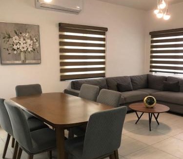 La Paz Casa | Casa Punta Arena
