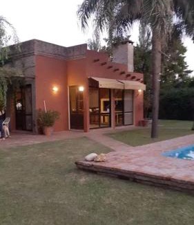 Mercedes Casa | Casa Quinta con Pileta en mercedes. 6 personas