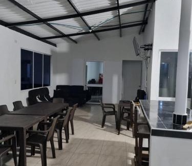 Apiay Casa | Casa Quinta Las Marías