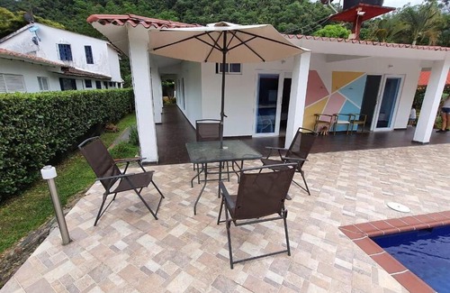 Villavicencio Villa | Casa Quinta Las Palmas