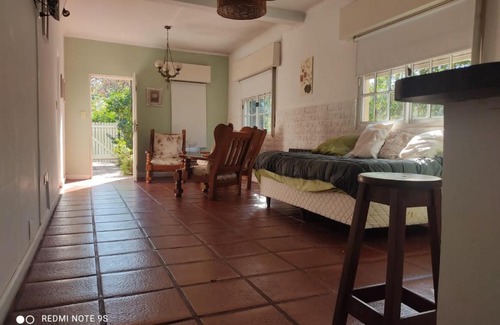 Mercedes Casa | Casa Quinta Marie Rose