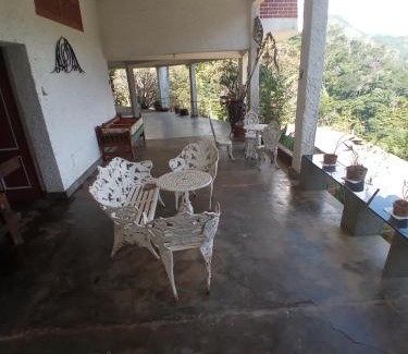 Araras Casa | Casa Quintal Massucatte