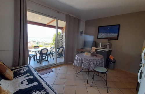 Propriano Apartamento | Casa Regina - T2 # panorámicas al mar 3 / asientos