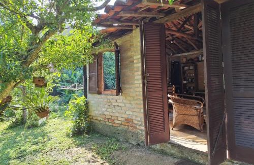 Ratones Chalet De Esquí | Casa rústica divertida