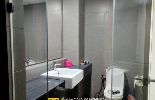 Kajang Casa | Casa R.V homestay