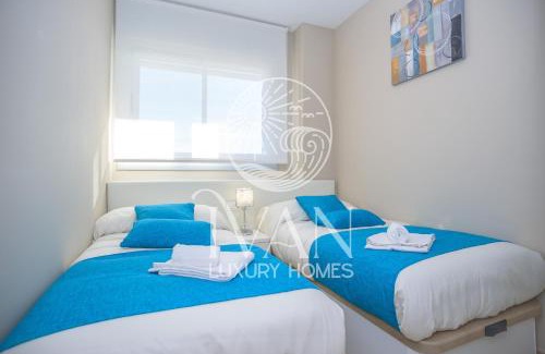 Cabanes Apartamento | Casa Ralf Ivan Luxury Homes 9ªPlta Sur 1ªLinea