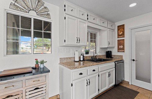 Waddell Casa | Casa Ranchito lil bit country