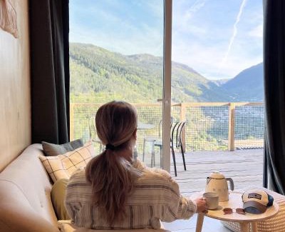 Manteigas Cabina | Casa Raposa Lodges - Terrace Mountain View