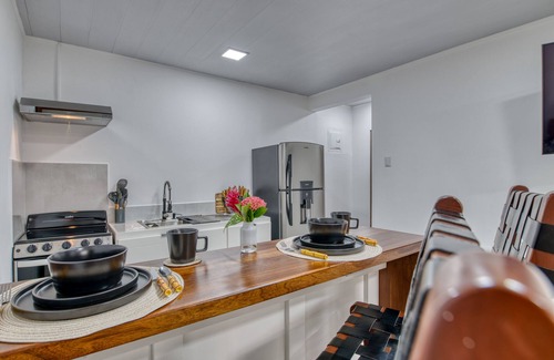 Limón Casa | Casa Razas II - An Intimate Haven for Two