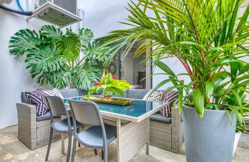 Santa Lucia Casa | Casa Razas III - A Suite Retreat for Four