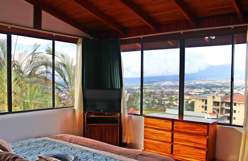Escazú Apartamento | Casa Reflejos City View