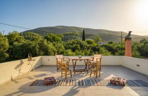 Lithakia Casa | Casa Regina - 5min to Beach - Peaceful Retreat