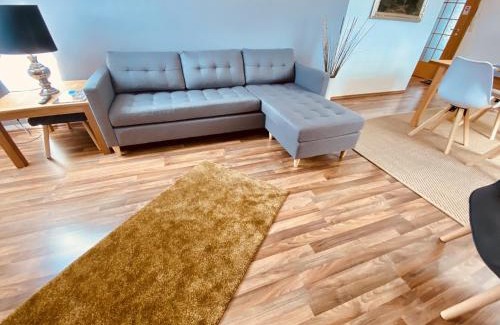 Dittelstedt Apartamento | CASA REHSE I Modernes Apartment I 24h-Self-Check-in I kostenlos Parken & WLAN I Smart&Kabel-TV I ÖPNV