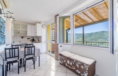 Castiglione Chiavarese Apartamento | Casa Relax in Collina