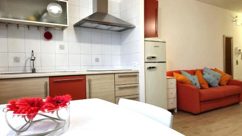 Zona XVI Torrenova Apartamento | Casa Relli 30 minutes to Rome Center