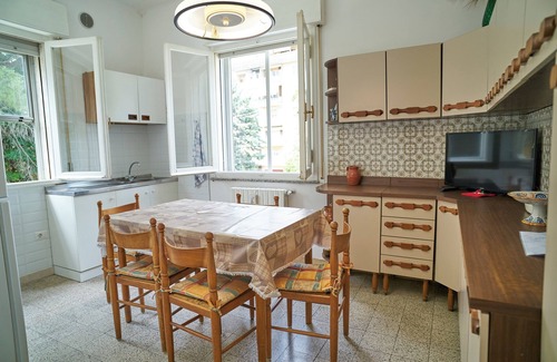 Marina Centro Apartamento | Casa Renata - Tres Habitaciones Piso, Capacidad 5