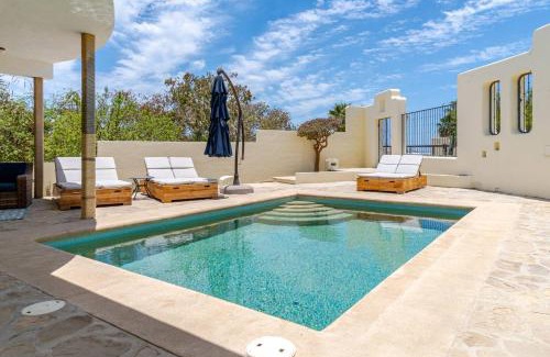 Cabo Bello Villa | Casa Reyes, Casa Reyes Family Oasis, Heated-Pool & Amazing Views