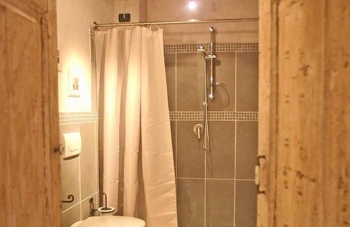Pieve Fosciana Casa | Casa Robia A, fully refundable with voucher*: A characteristic and welcoming apartment that is part of a villa, surrounded by Garfagnana Valley, with Free WI-FI.