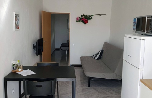 Tias Complejo | Vivienda Vacacional, Fiesta prohibidos, 24h cámara