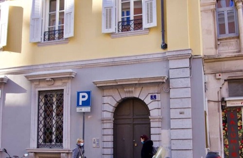 Trieste Old Town Apartamento | Casa Romano Suites eco apartment AMBRA