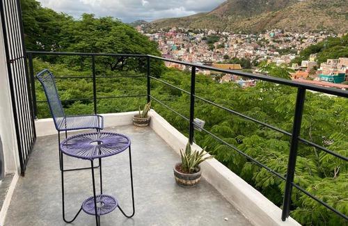 Barrio de La Presa Casa | Casa RoMia te ofrece la tranquilidad que Necesitas