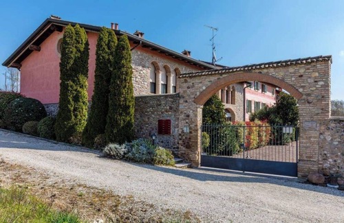 Cavriana Apartamento | Casa Rondinella - Dos Habitaciones Piso, Capacidad 4