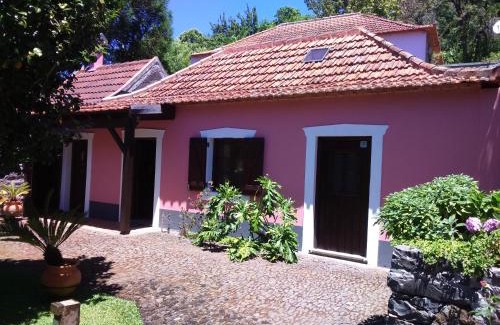 Camacha Casa | Casa Rosa