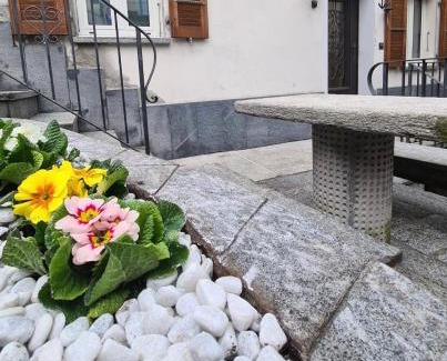 Gordola Casa | Casa Rosina - Una caramella, nel nucleo, ai piedi della Verzasca-