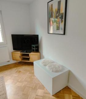 Bad Homburg v.d. Hoehe Apartamento | Casa Rossa - Apartment - neu renoviert - Nähe Frankfurt