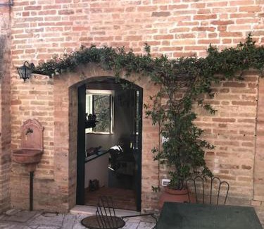 Porchia Casa | Casa Rosy nel centro del borgo di Patrignone