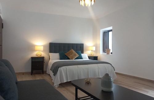 Zahara de la Sierra Casa | CASA RURAL ÁGUILAS HOME zhr