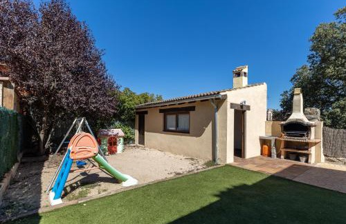Revenga Casa | Casa Rural Arbana