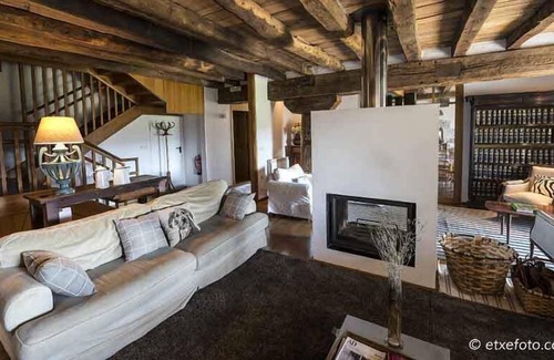 Etxarri Casa | Casa Rural Azpikoetxea