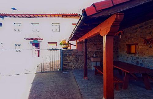 Posada de Valdeon Casa | Casa Rural Burón