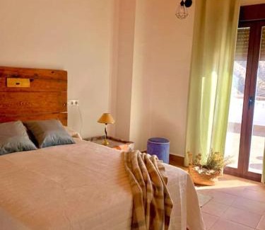 Hinojares Casa | Casa Rural Caballeriza