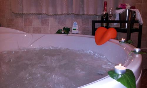 Bolaños de Calatrava Casa | Casa Rural con jacuzzi y pista de padel - Casa de Pacas