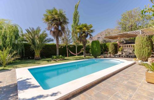 Nigüelas Chalet De Esquí | Casa Rural Cortijo Rizao