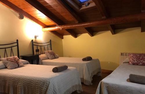 Fuente el Sauz Casa | Casa Rural EL RINCÓN DE LA MORAÑA