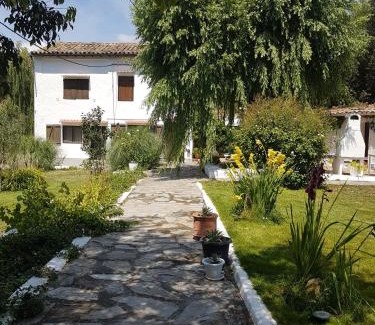 Naval Casa | Casa Rural en Naval, Torre San Rafael