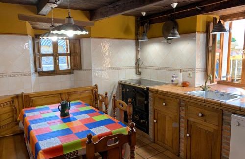Boca de Huergano Casa | Casa Rural La Costurera