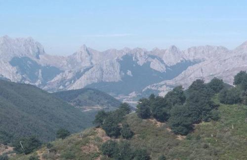 Boca de Huergano Casa | Casa rural El Casar de Espejos I y II