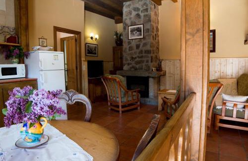 Navarredonda de Gredos Casa | Casa Rural Valdeascas