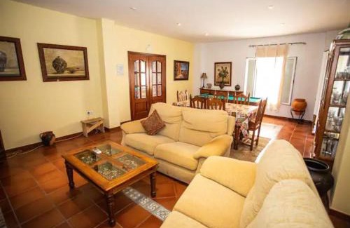 Torre de Miguel Sesmero Casa | Casa Rural El Valle
