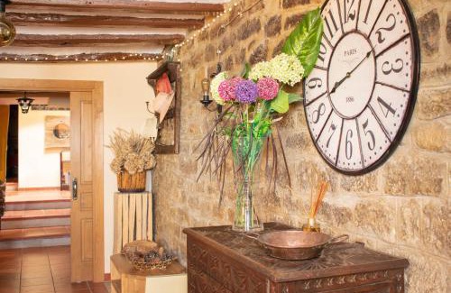 Unzue Chalet De Esquí | Casa rural Ezkonberri