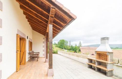 Bizkarreta-Gerendiain Casa | Casa rural Gibelea y Gibelea Txiki