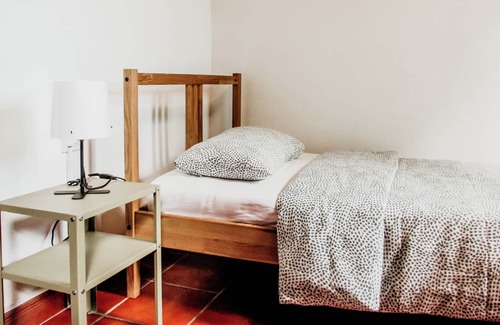 Breña Baja Casa | Casa Rural La Bodega con piscina y jardines ideal para familias y mascotas