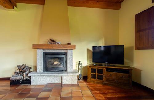 Ortigosa del Monte Casa | Casa rural La Venta Vieja II by CABANA Rentals