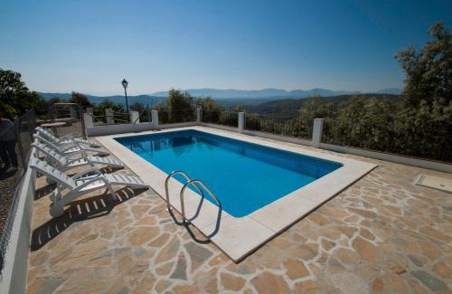 Iznajar Casa | Casa Rural La Loma