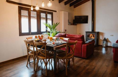 Alcala del Jucar Casa | Casa Rural Las Tinajas de Naya